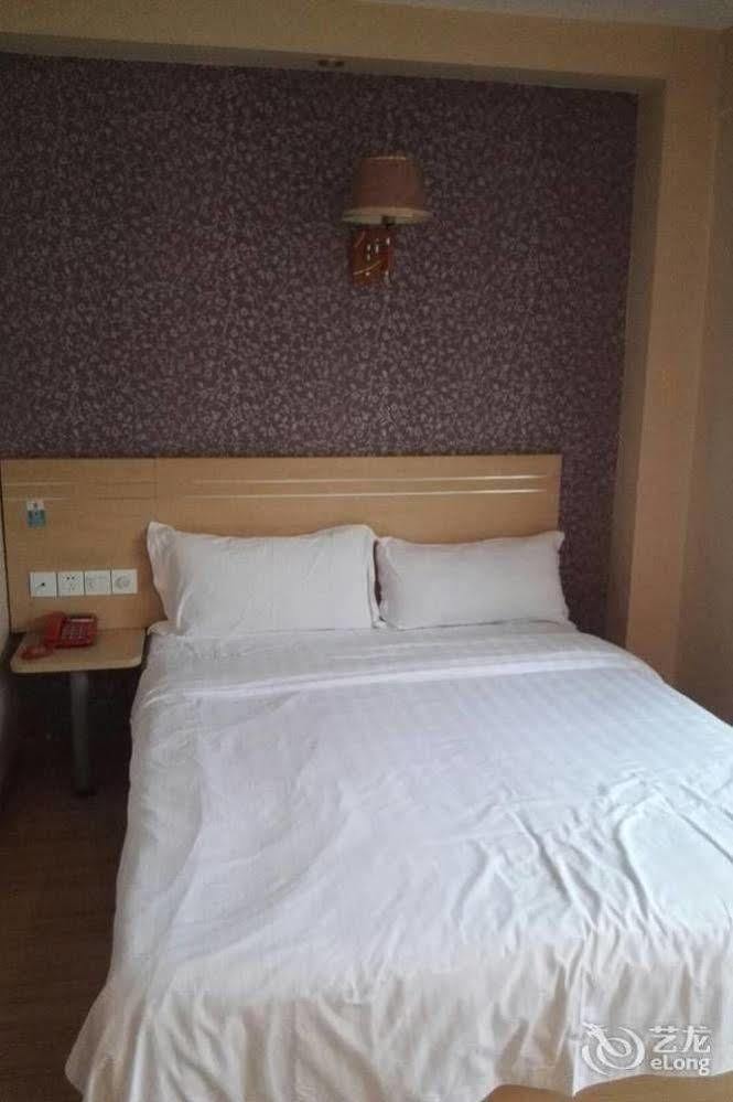 Dujiangyan Easy Hotel Екстер'єр фото