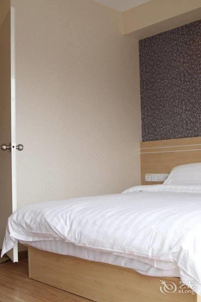Dujiangyan Easy Hotel Екстер'єр фото